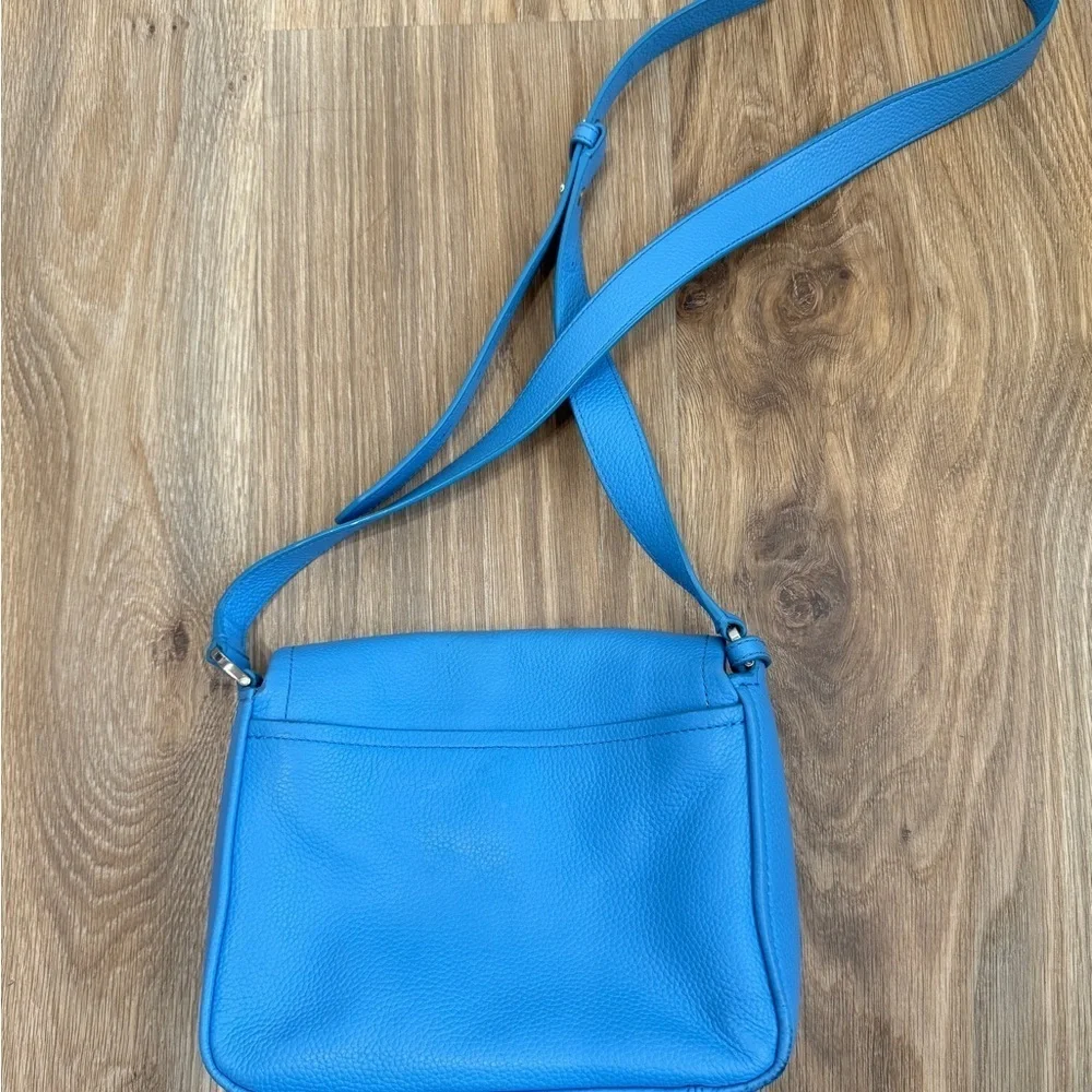 Kate Spade Run Around Large Flap Crossbody Blue Tidepool Leather EUC